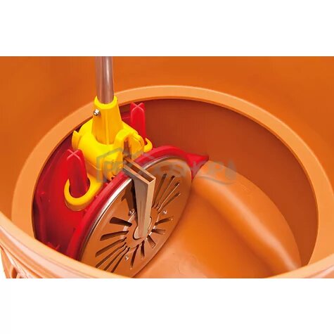 Schéma zapojenia: Revízna šachta DN 400 má spätnú klapku a 2 vstupy DN 160. Stúpacie potrubie je z hladkej rúry ø400, dĺžka 2500mm. Nosnosť poklopu 2t.2